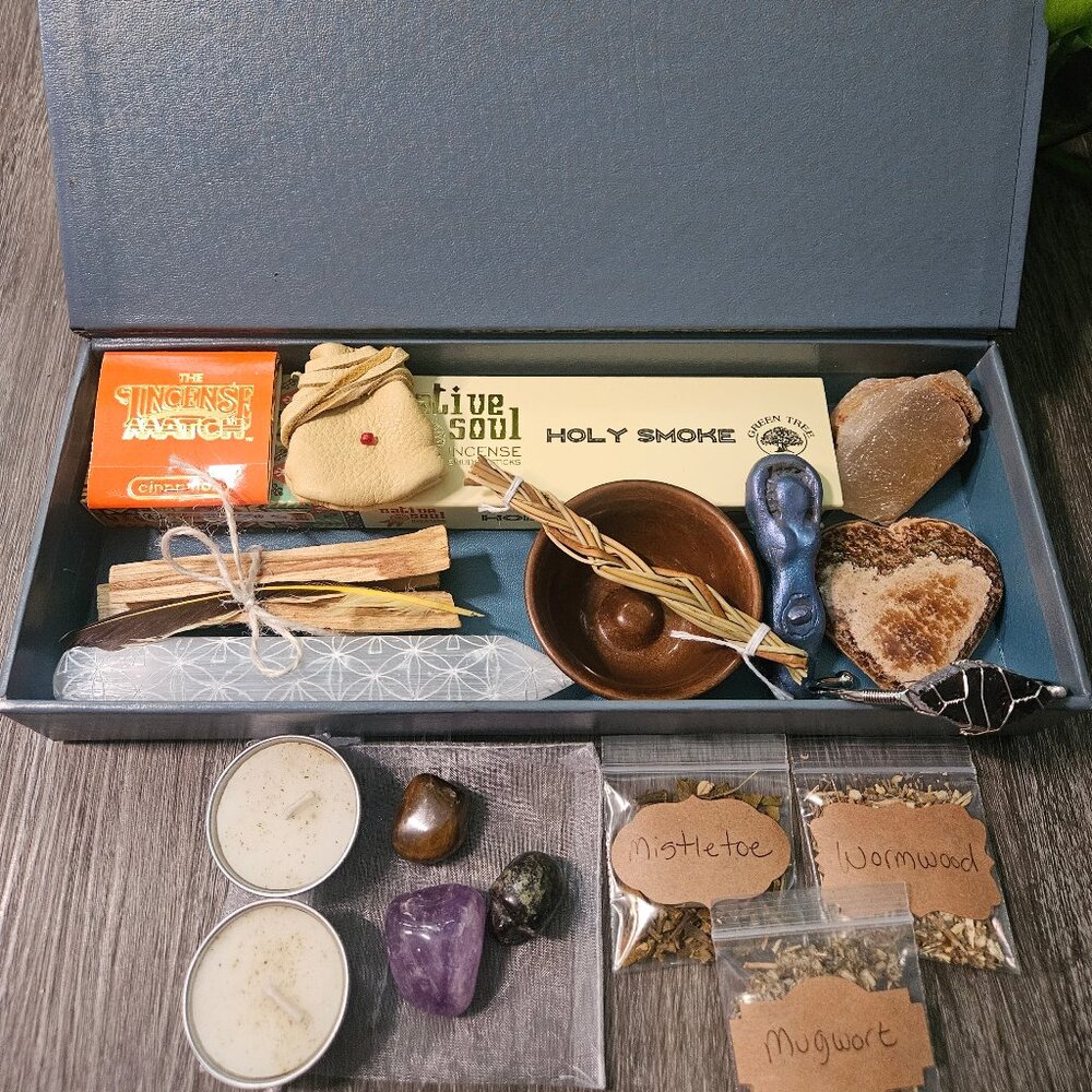 Vintage Handkerchief Box, Ancestor Connection Kit, Travel Altar